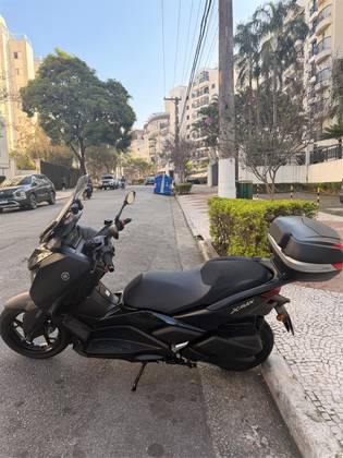 YAMAHA XMAX 250 CONNECTED ABS YAMAHA XMAX 250 CONNECTED ABS